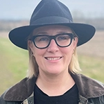 Annie Gibbons headshot